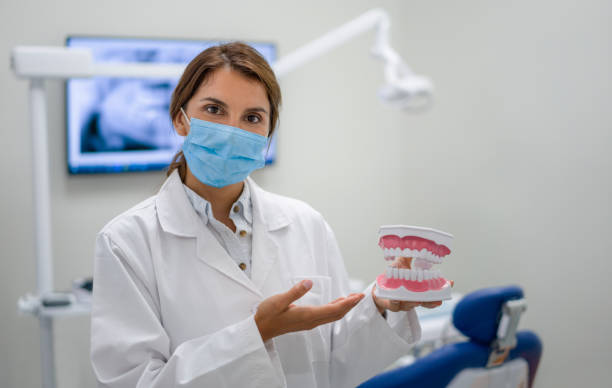 Best Broken or Chipped Tooth Repair in Hull, IA